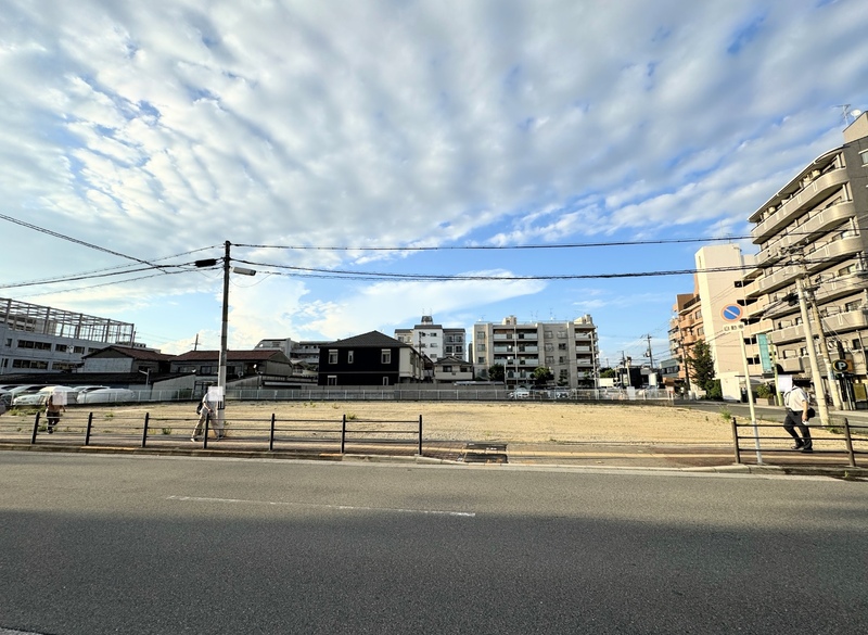 更地になった住吉区我孫子のユニクロ跡地