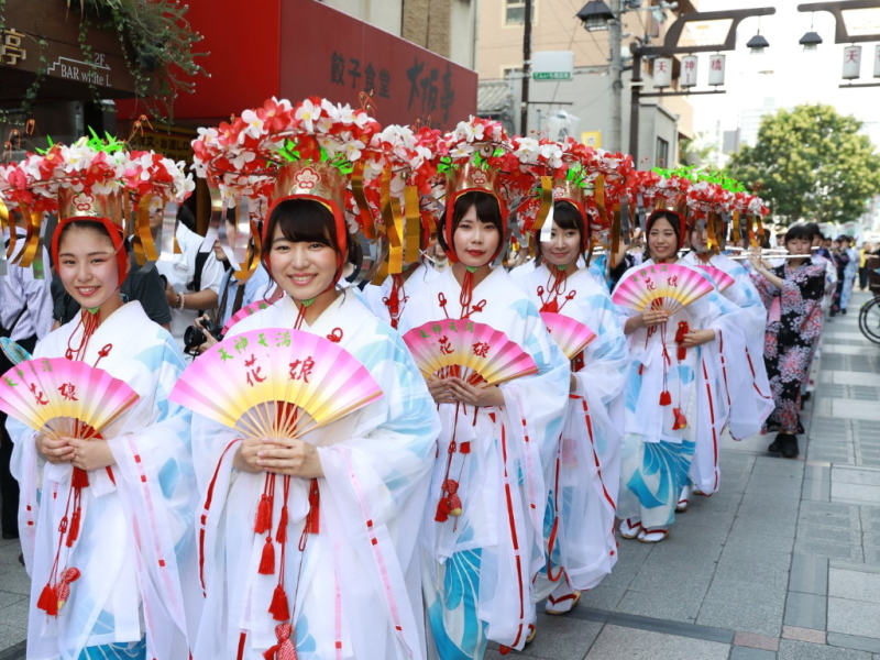 星愛まつりの天満天神花娘のお披露目