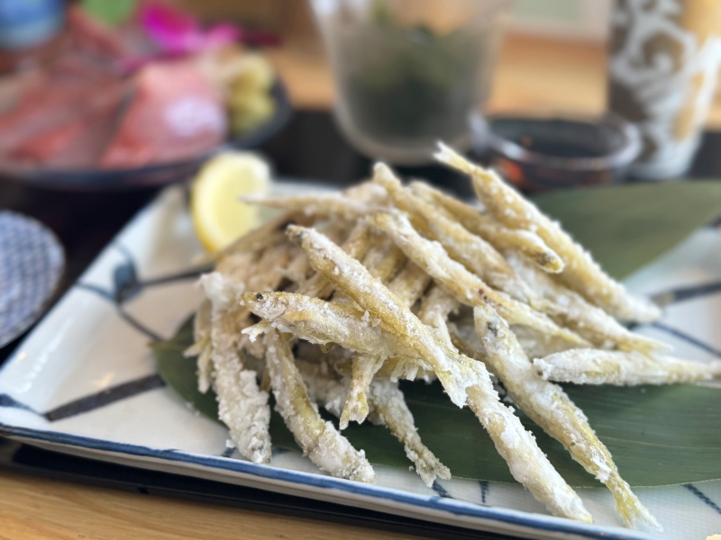 住吉公園　汐かけ横丁「海響」のワカサギの唐揚げ