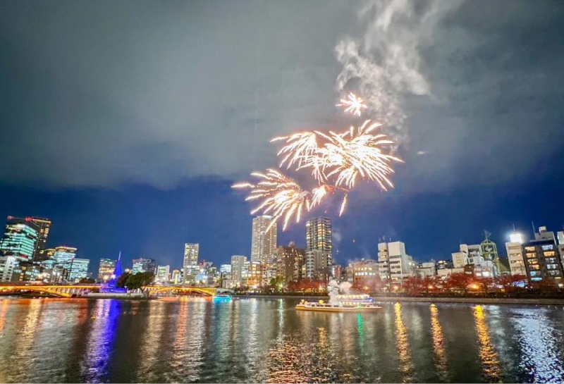 天満橋水上ミニ花火