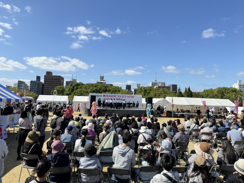 東住吉区民フェスティバルのステージ