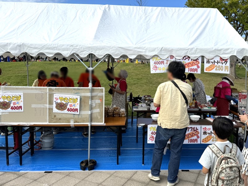 長居公園「NAGAIハロウィンパーティ2024」の屋台