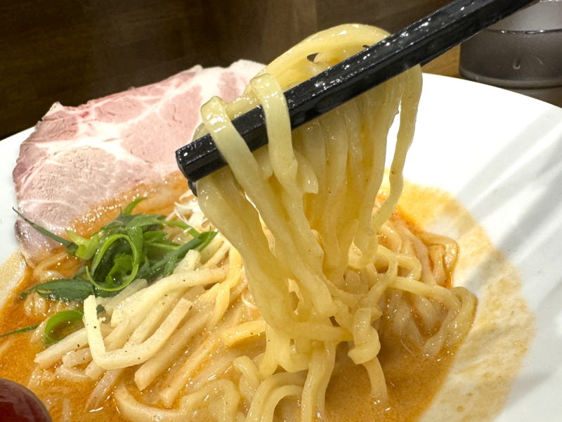 長居にグランドオープンするえびそば屋のラーメン