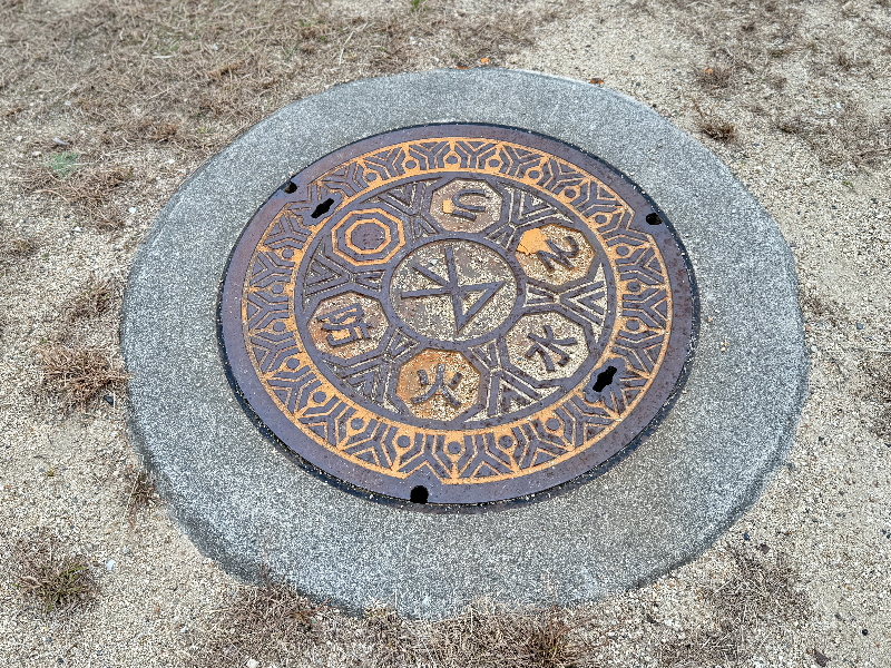 住吉区鶴ヶ丘公園の防火水槽