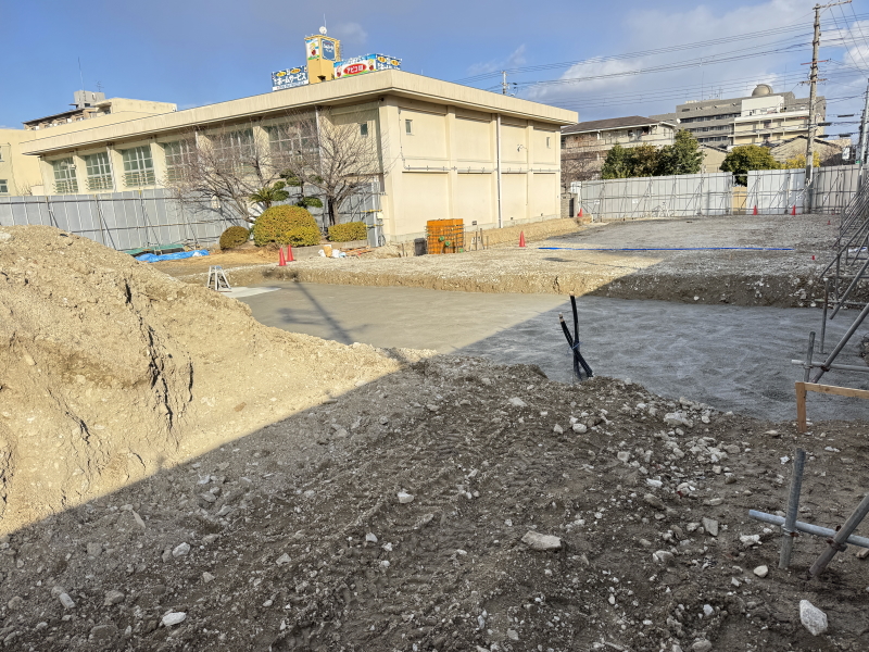 全改装してる苅田小学校のプール