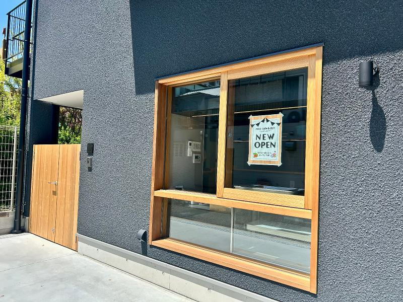 万代池近く「nico cafe&deli」がオープンするみたい。