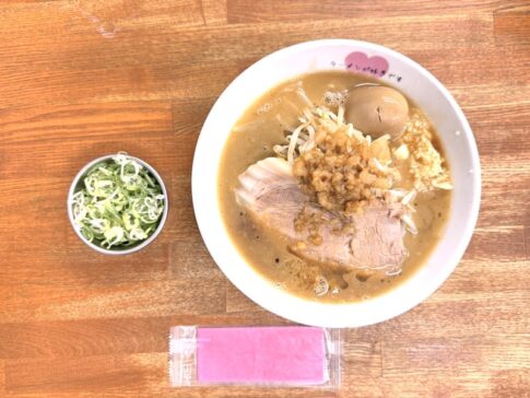 「ラーメンが好きです長居店」の定番ラーメン