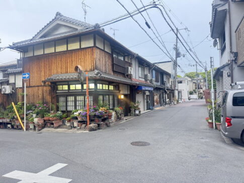 住吉の「ハット屋パン」さんの暖簾がなくなってました。なんか淋しい。