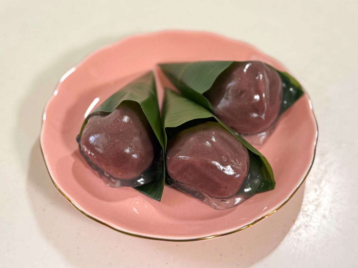 口溶け柔らか「藤原富寿堂」の葛まんじゅう