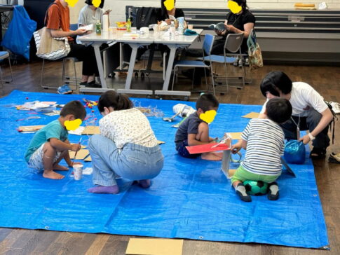子どもは全力、大人はのんびり「おそらのあそびば」