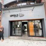 24時間営業「無人古着屋 UPOLD西田辺店」