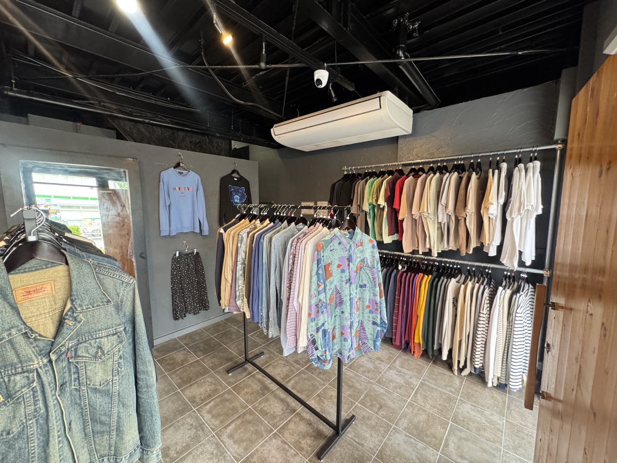 無人古着屋 UPOLD西田辺店の店内画像