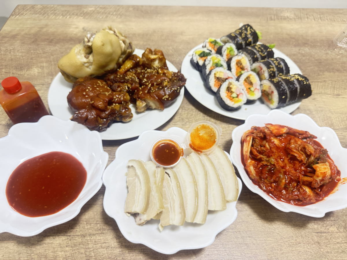 駒川商店街　「お惣菜のほほ笑み」の韓国惣菜