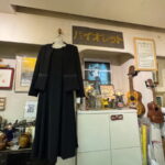 住吉区近くで礼服が買える！駒川商店街、冠婚葬祭に強い店「バイオレット」喪服も揃ってて急な用意にも安心