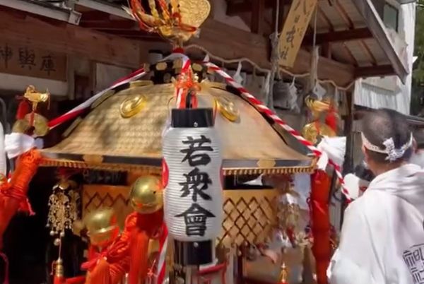 山坂神社の夏祭り2025の様子