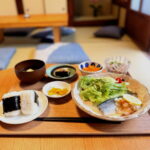 パンと小鉢のお店「yoshitomi(よしとみ)」のランチ