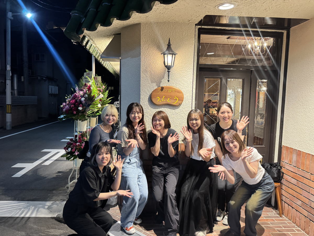 クレープ喫茶えんどうのオーナーさまとスタッフの皆さん