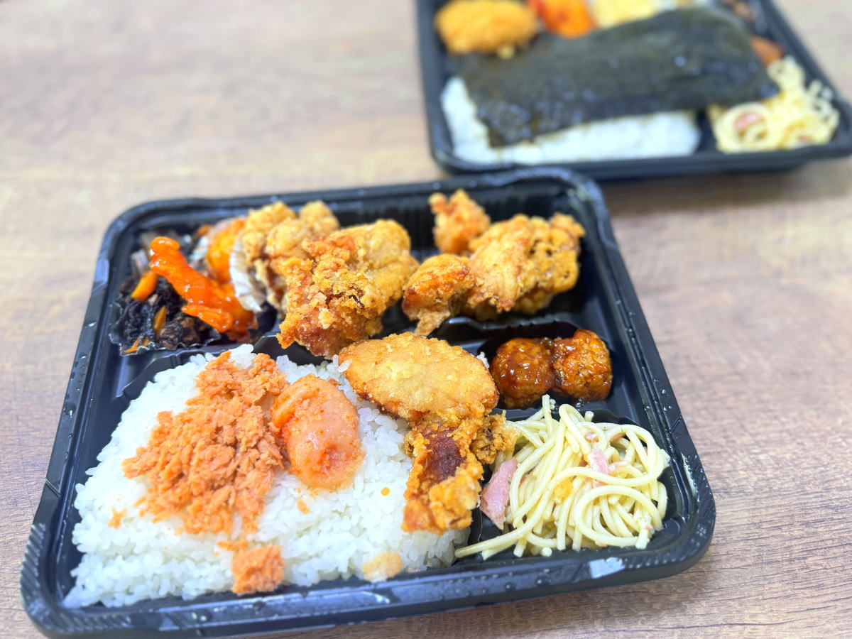 からコロ屋 住吉のお弁当