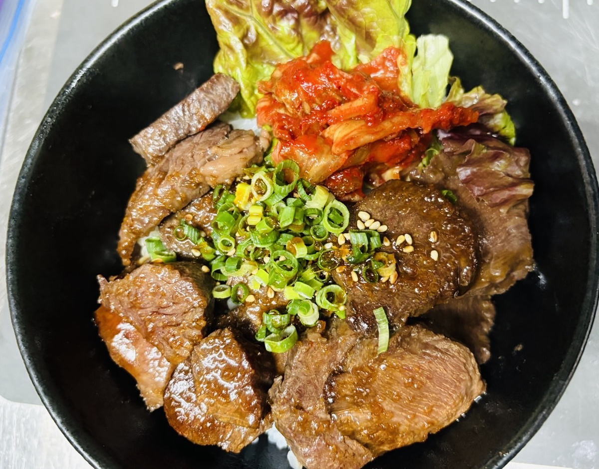 にくのひのハラミ丼