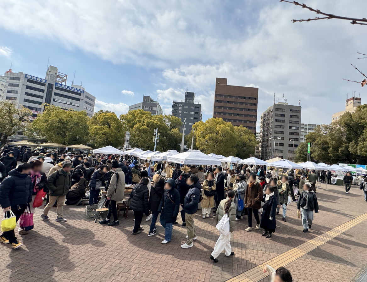 長居蚤の市