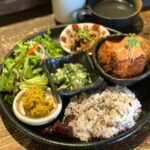 長居「カフェグルー」プレートランチ