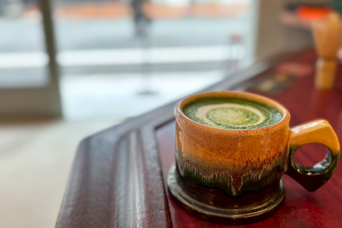 N.C.C (長居カルチャーセンター) 本格的な宇治茶と最強タッグののこだわり。路地裏で心を整える一杯【すみつーグルメ】