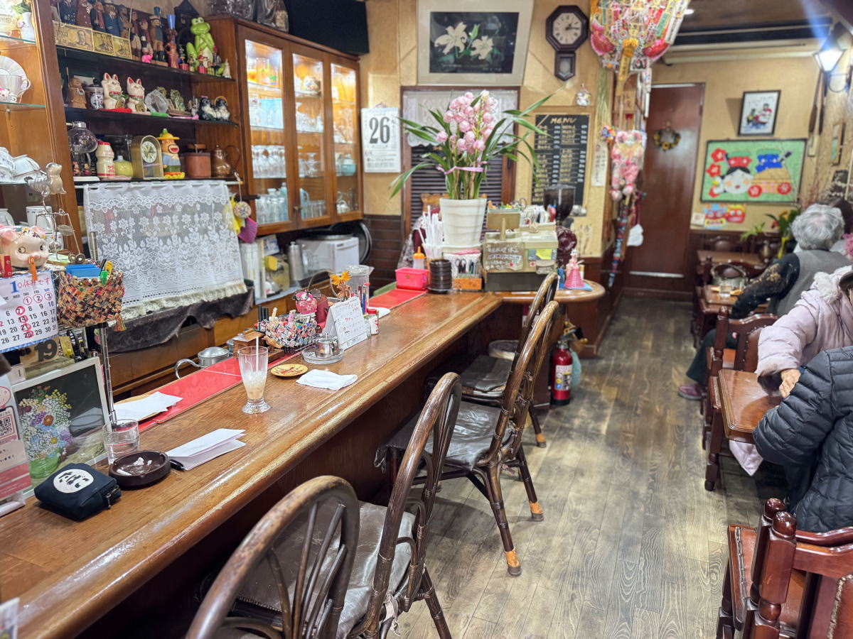 住吉区大領喫茶やぶの店内