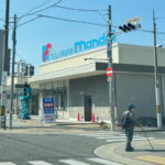 「スーパー万代 苅田店」が改装で休業してる。3月下旬オープンみたい。