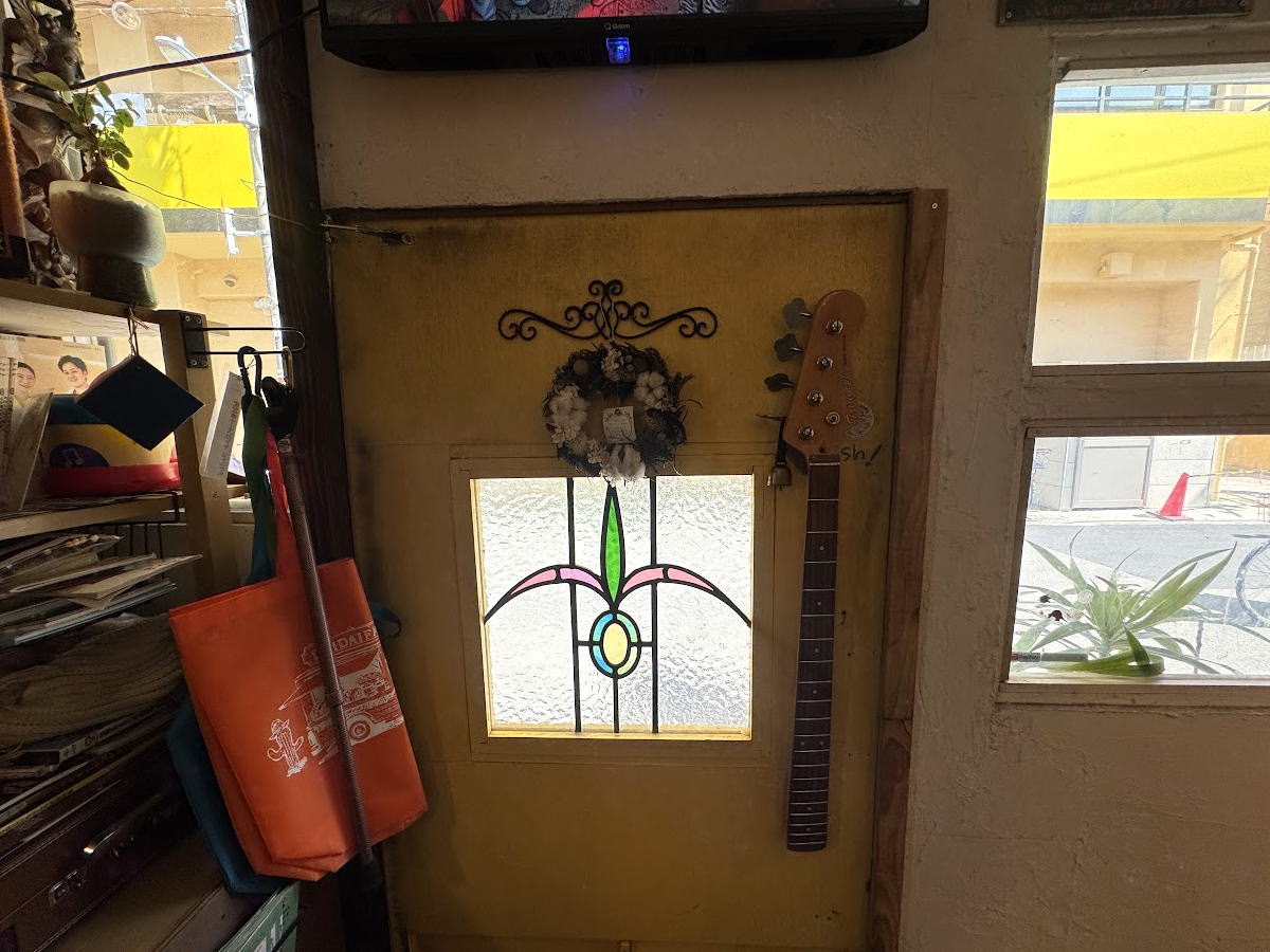 「DAI DAI FARM」のジャークチキンランチを我孫子公園で。海を越えた多国籍料理がワクワクする人気店【すみつーグルメ】