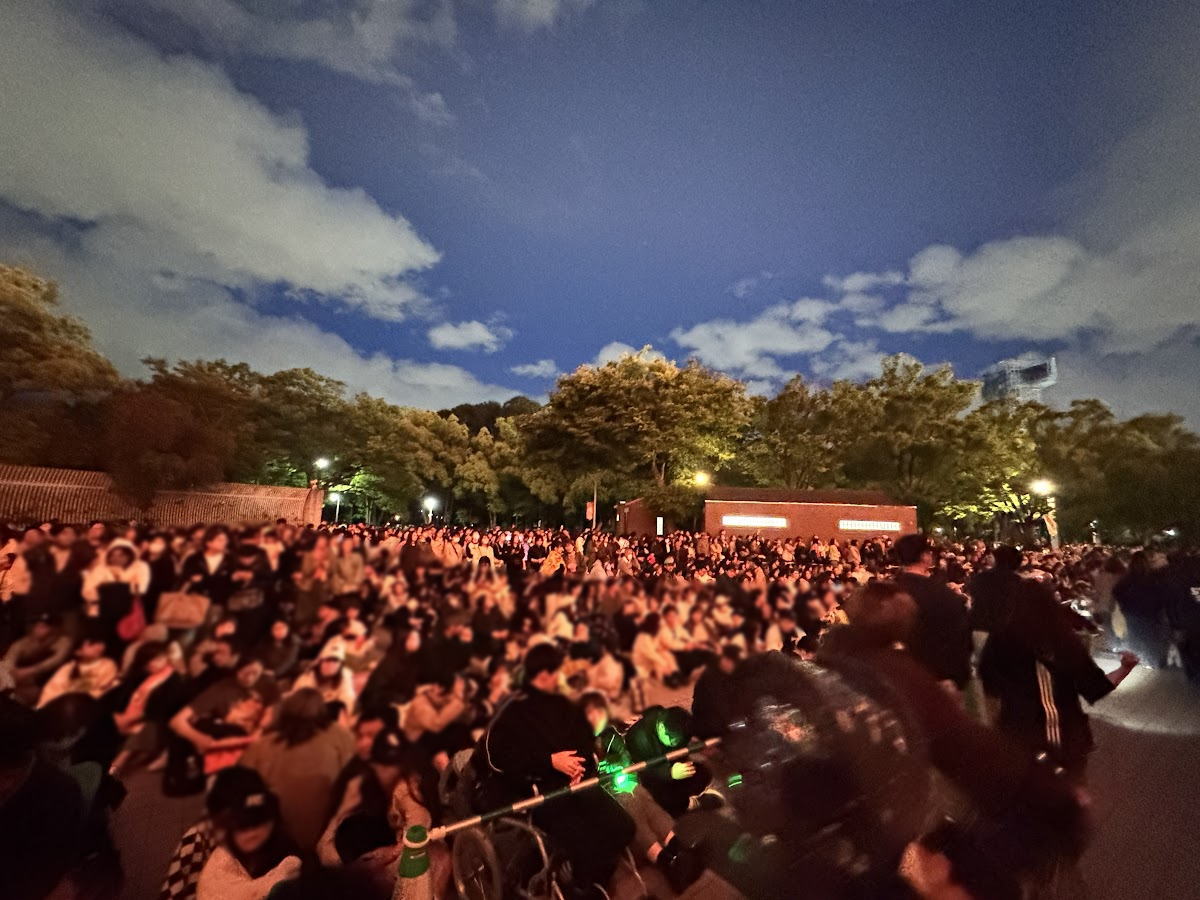 【ヤンマースタジアム長居】ミセスライブ音漏れ禁止。やけど、人すごすぎで聞くどころちゃう騒ぎ。フォトスポットもすごかった