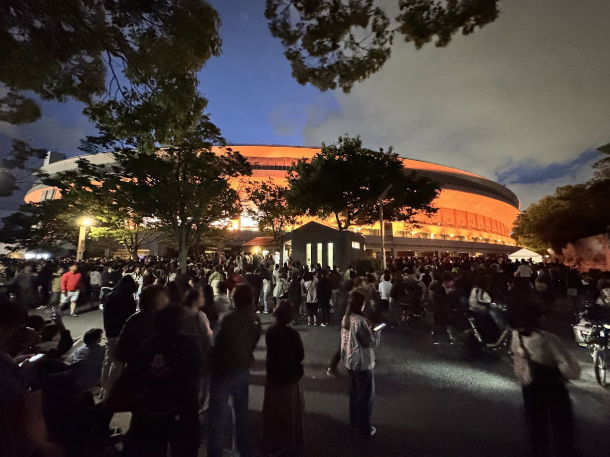 【ヤンマースタジアム長居】ミセスライブ音漏れ禁止。やけど、人すごすぎで聞くどころちゃう騒ぎ。フォトスポットもすごかった