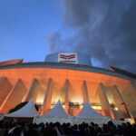 【ヤンマースタジアム長居】ミセスライブ音漏れ禁止。やけど、人すごすぎで聞くどころちゃう騒ぎ。フォトスポットもすごかった