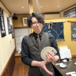 【大阪】関西圏OKの出張マジック!カードマジシャン「でいしゅう」をお店に呼んでみた。父の日・母の日のサプライズで大盛り上がり