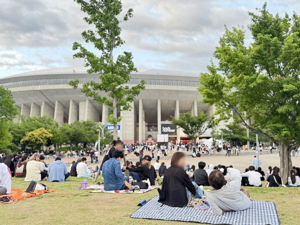 ヤンマースタジアム長居ライブの音漏れ、よく聞こえる中央広場