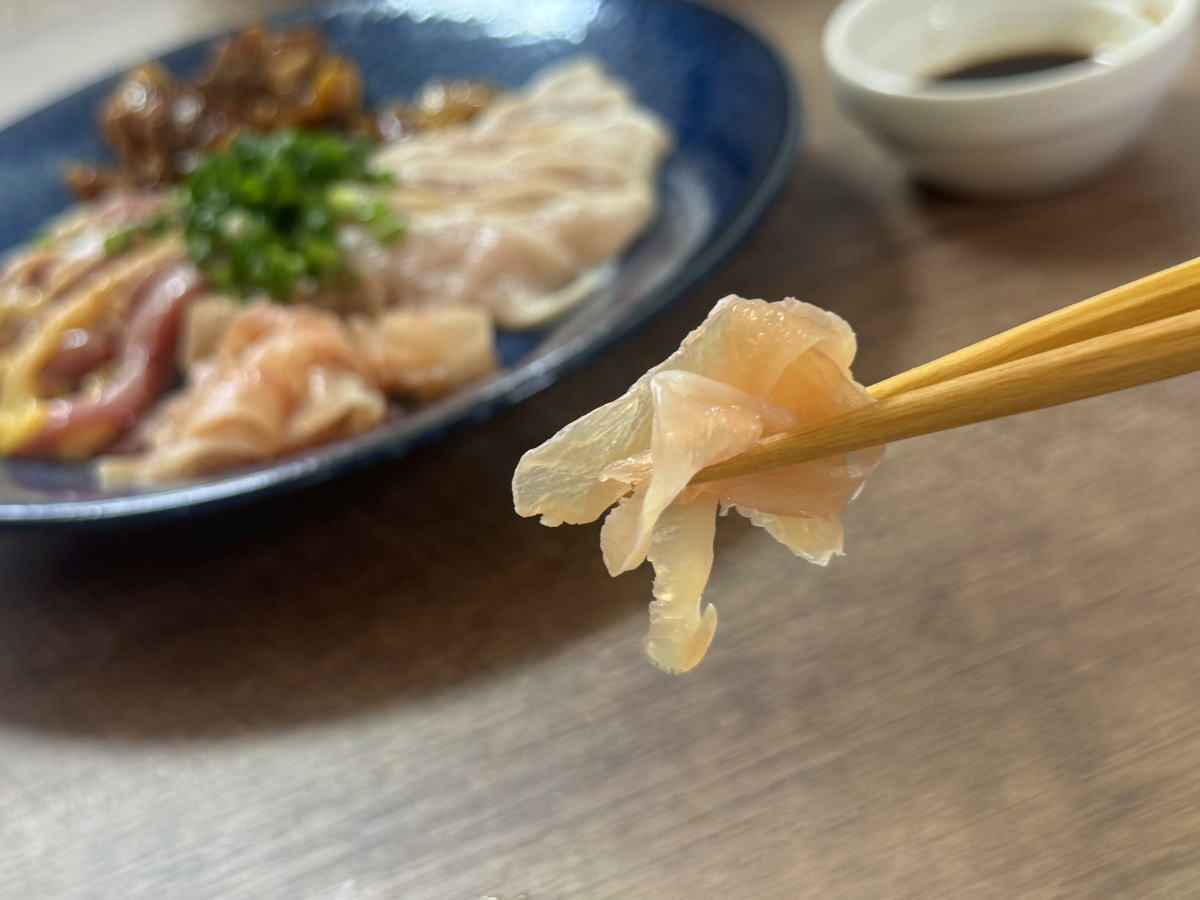 とりさし梅松　長居スタジアム店　　鶏の生ハム