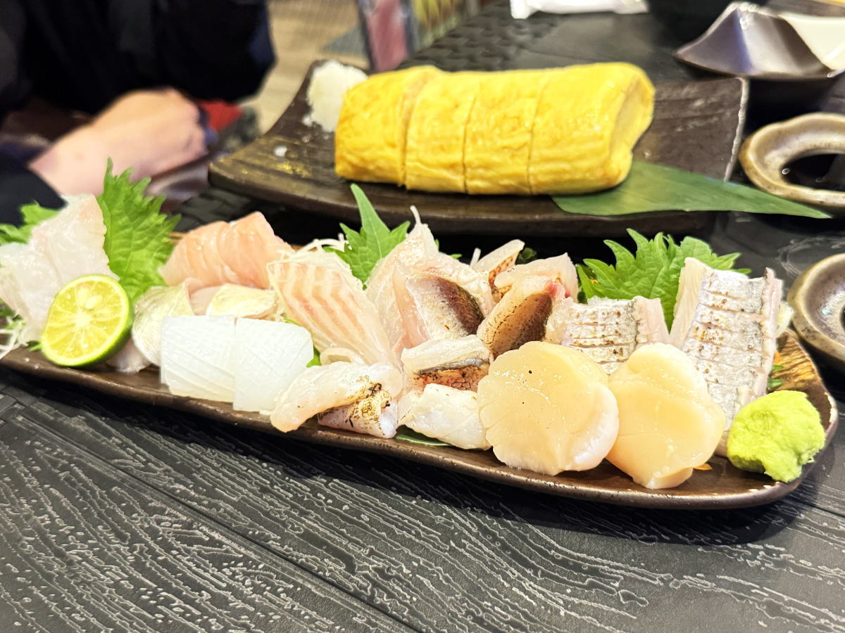 「またふく西田辺」白身三昧お刺身盛り合わせ