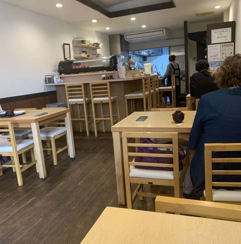 「お食事処 ききょう」が閉店してはりました。お店を引き継いでくれる方を探してはります