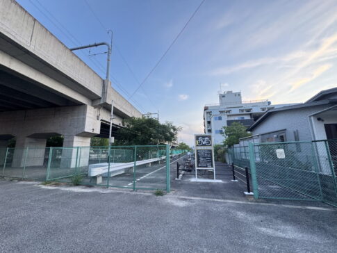 鶴ヶ丘駅また新しい「仮」駐輪場ができてる。なぜか仮自転車駐車場だらけ問題